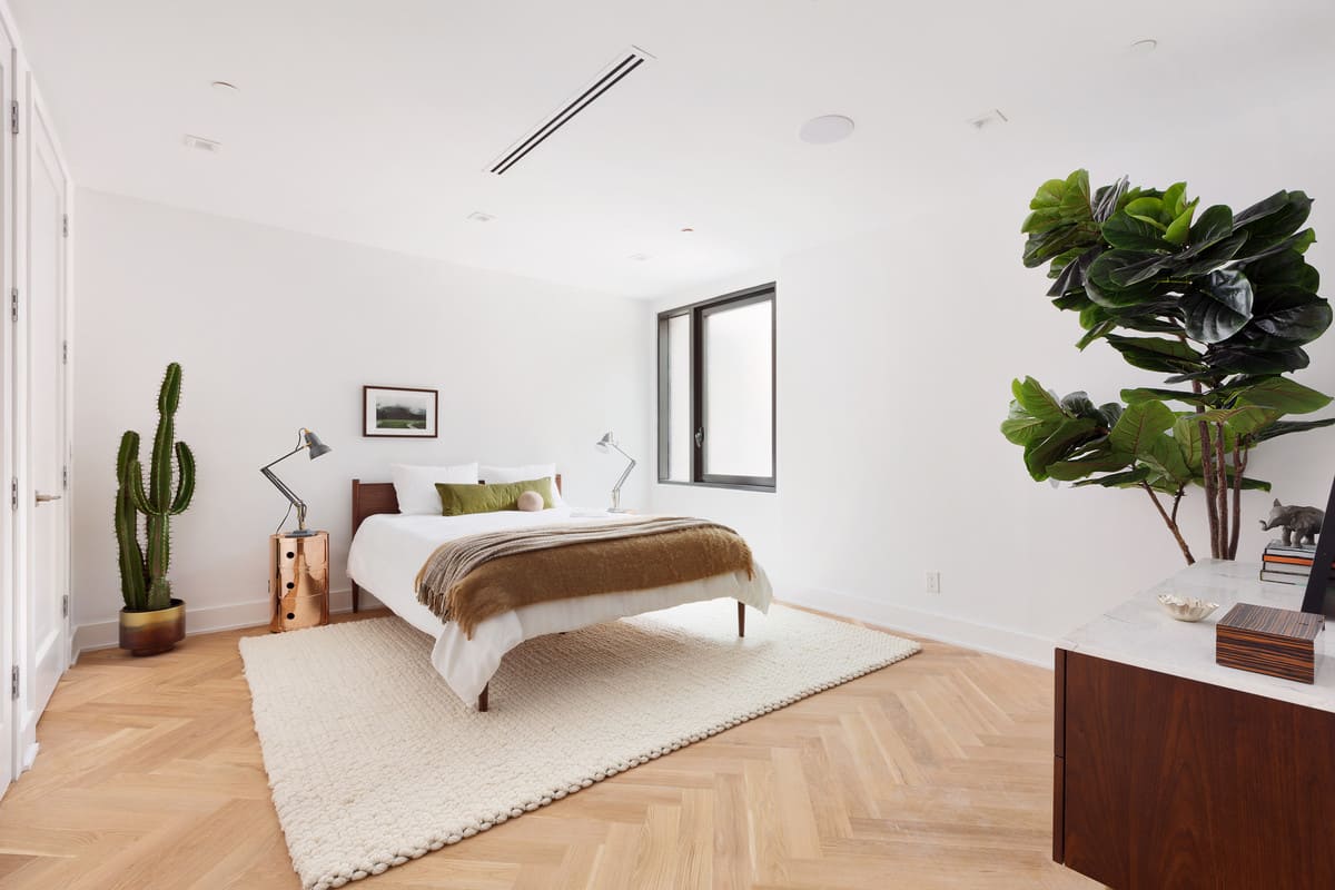108 India Street-slider
